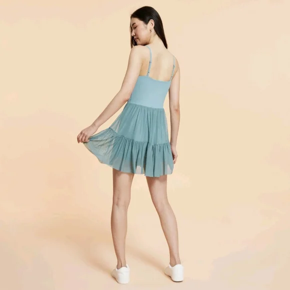 Blogilates ballerina active dress - Picture 4 of 8